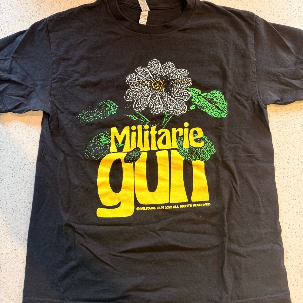 Militarie Gun 'Ain't No Flowers When You Die' T-Shirt Size Medium